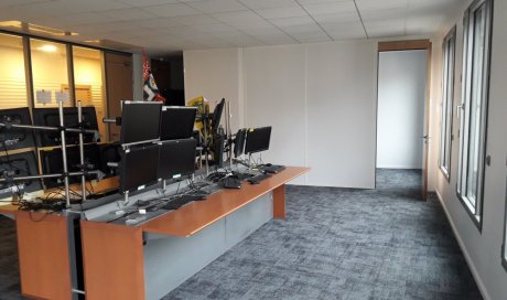RENOVATION INTERIEURE D'UNE SALLE DANS UN ETABLISSEMENT BANCAIRE